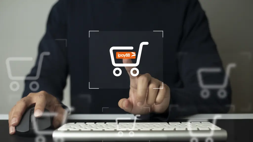 User selecting iPay88 payment gateway for ecommerce website in Malaysia